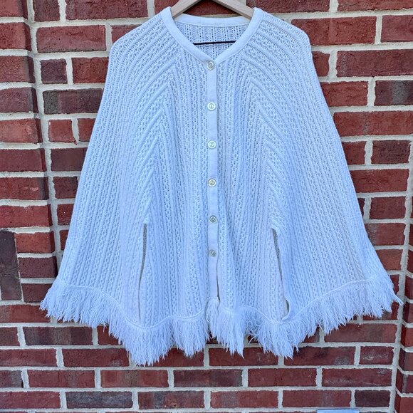 VTG Crochet Poncho Cardigan Sweater Cape OSFM White Fringe 70s Boho Grandma - Picture 1 of 7